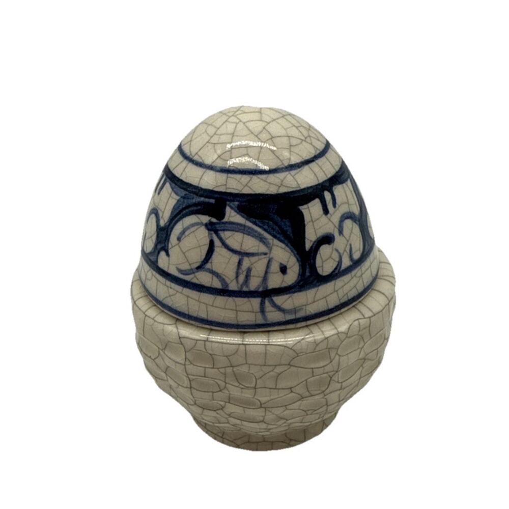 Dedham Pottery The Potting Shed Egg in Basket Bunny Design Crackle Finish 1992